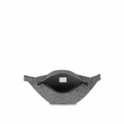 Discovery Bumbag Monogram Shadow Leather in Herrentaschen kleinen Taschen und Gürteltaschen