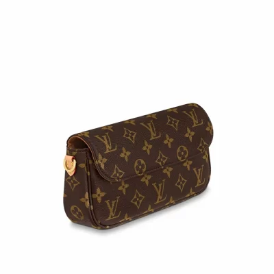 Ivy Wallet On Chain Bag Monogram Canvas in Damenbrieftaschen und Kleinlederwaren-Ketten- und Riemenbrieftaschen