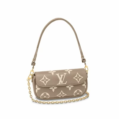 Geldbörse mit Kette Ivy Bicolour Monogram Empreinte-Leder in Damenbrieftaschen und Kleinlederwaren-Ketten- und Riemenbrieftaschen