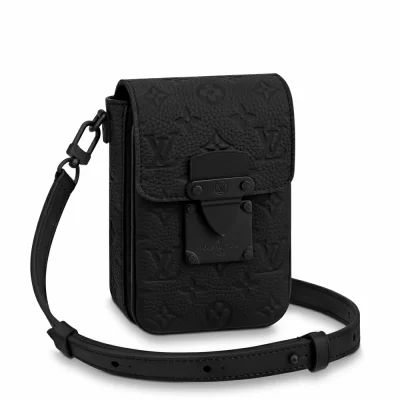 S-Lock Vertical Wearable Wallet Taurillon Monogram in Herrentaschen kleinen Taschen und Gürteltaschen